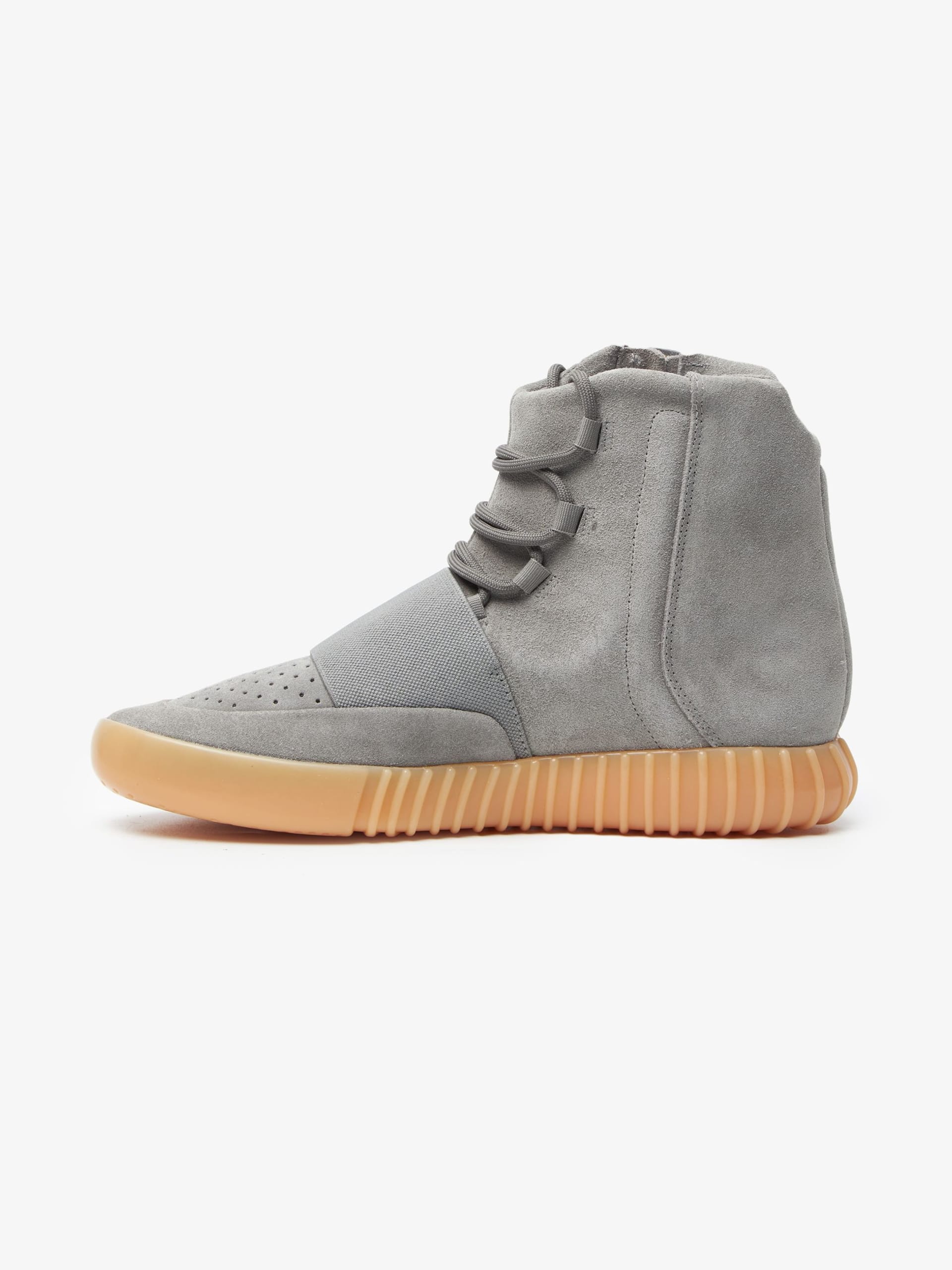 Yeezy boost 750 sales grey white