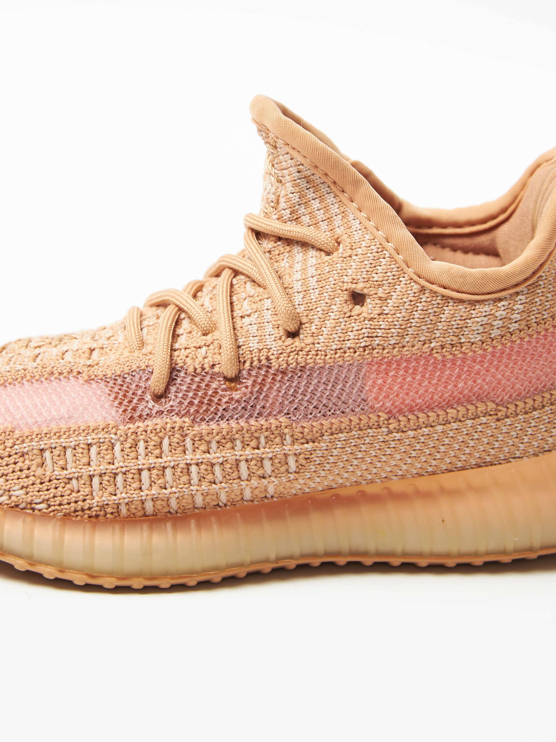 Yeezys on sale clay kids