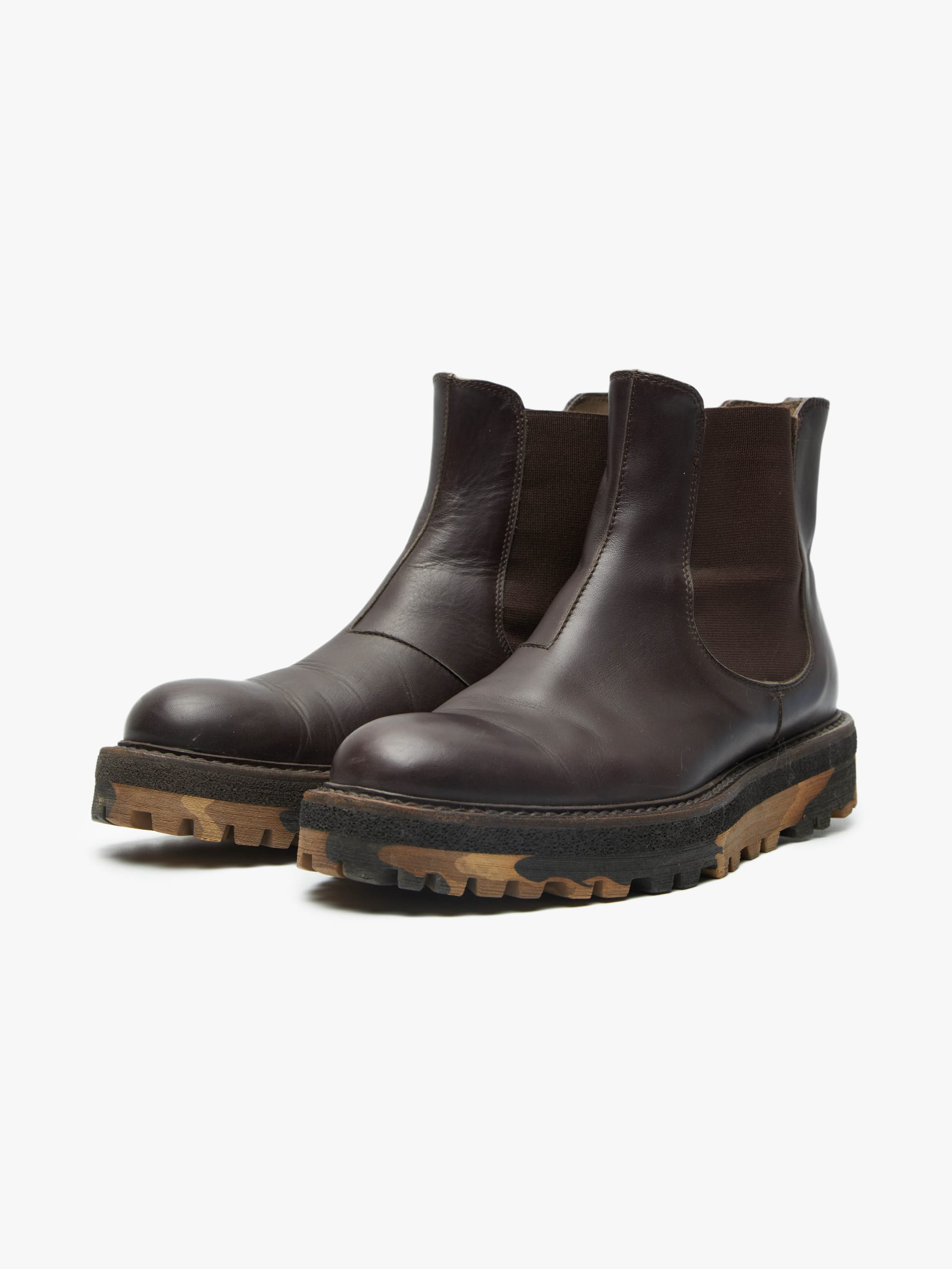 Camo store chelsea boots