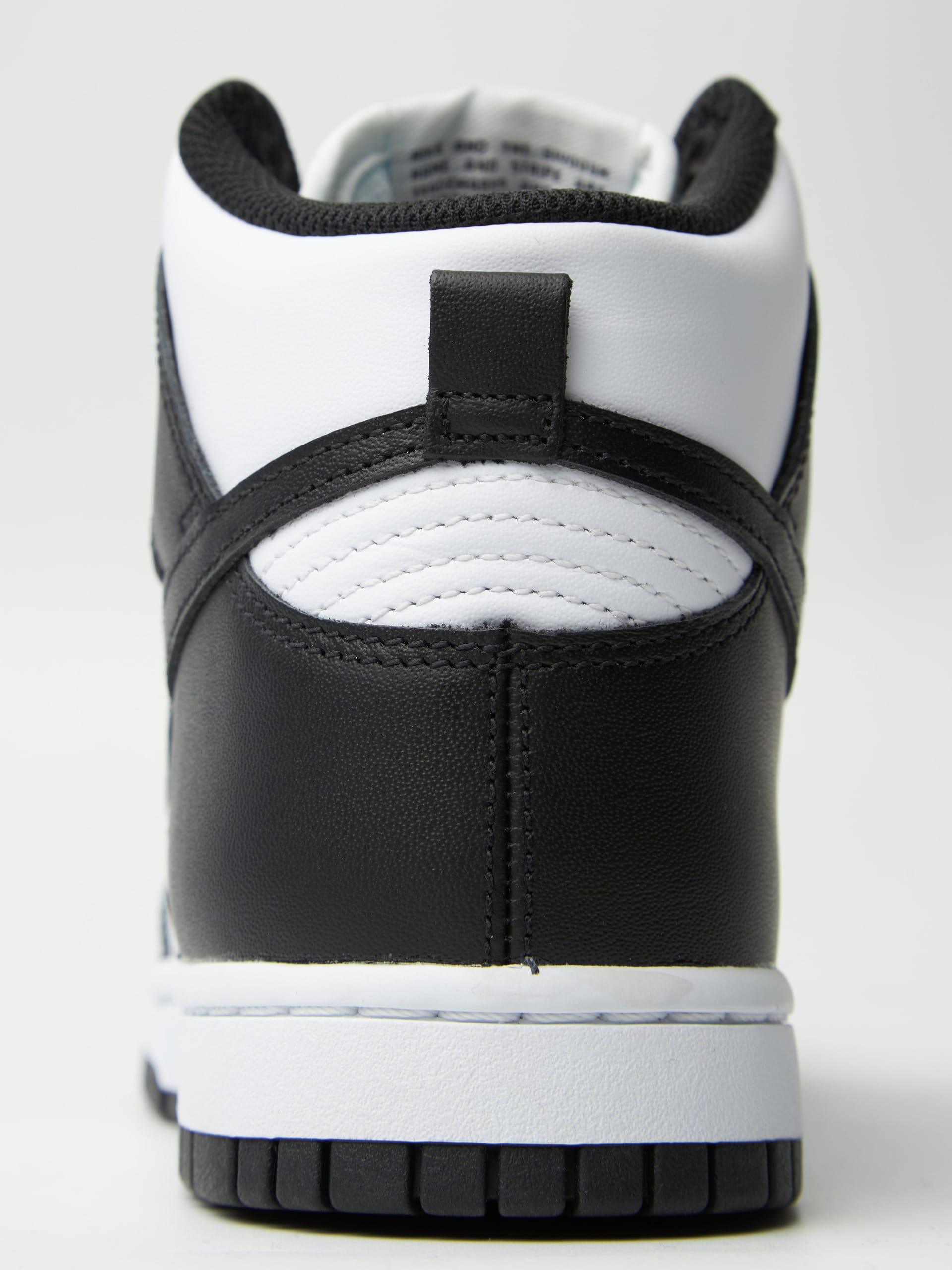 Nike dunk 2025 hi white black