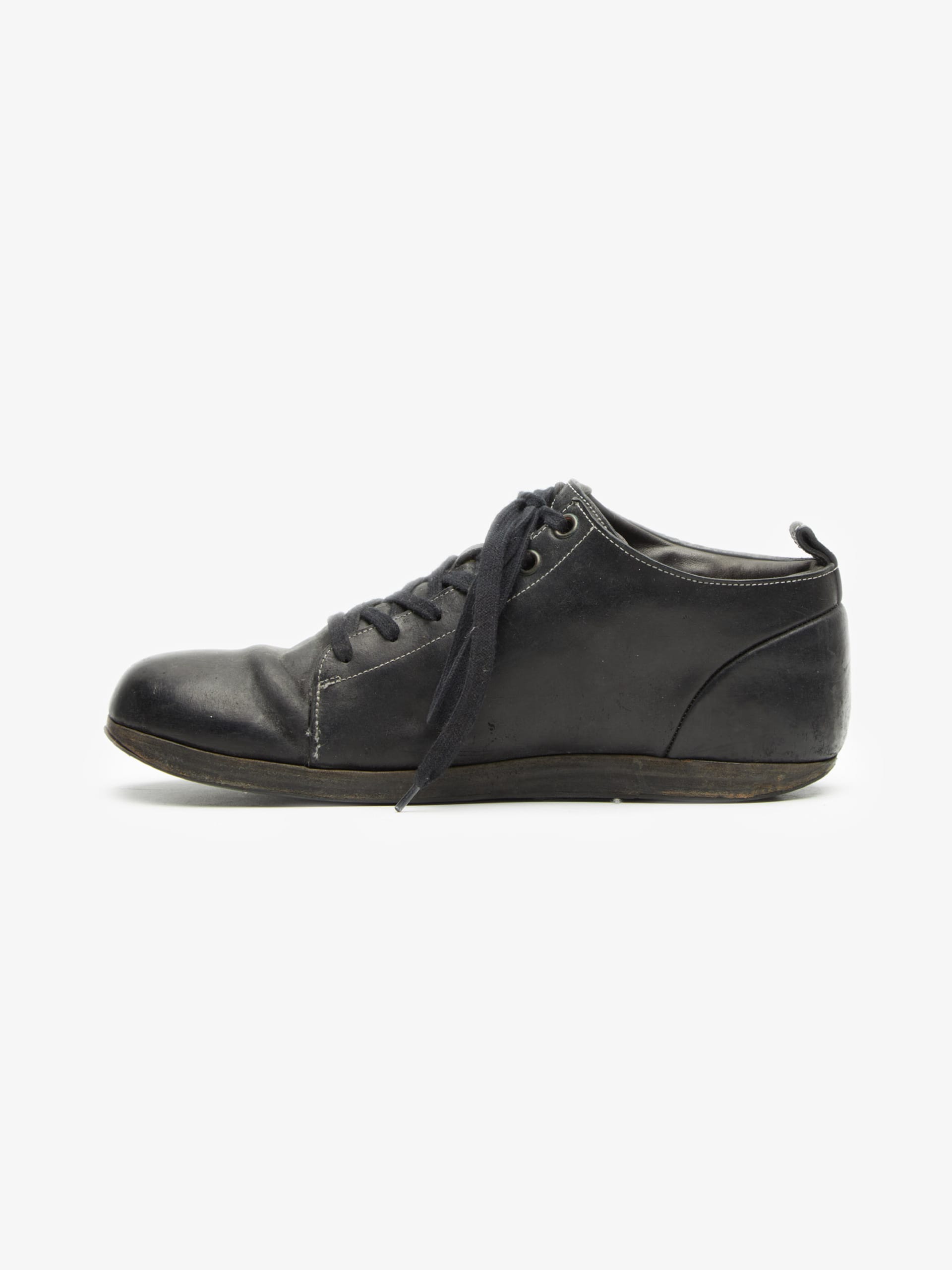 Taichi Murakami Black Cordovan Low Top Leather Sneakers