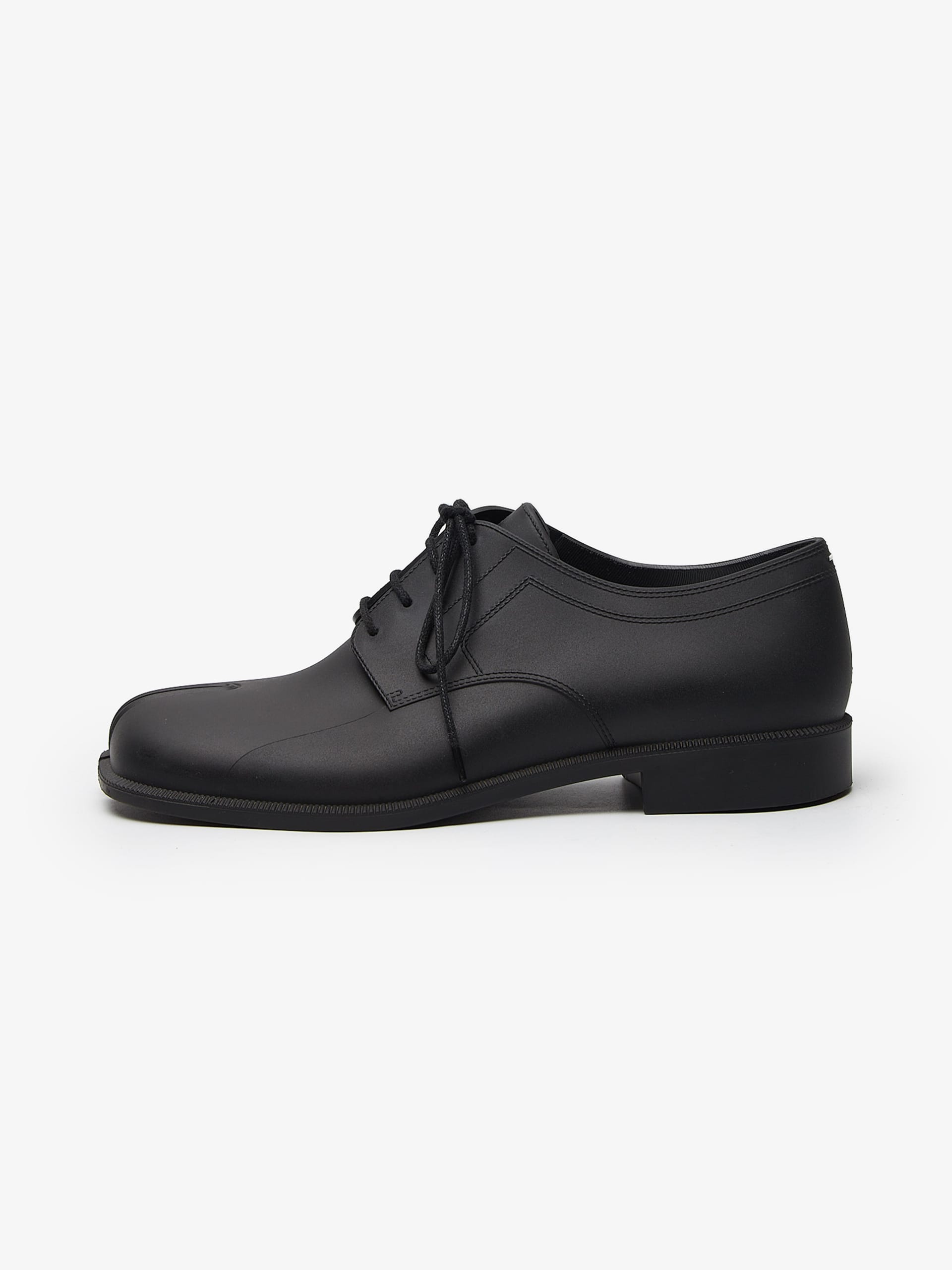 Maison Margiela Black Tabi Rubber Derby Shoes