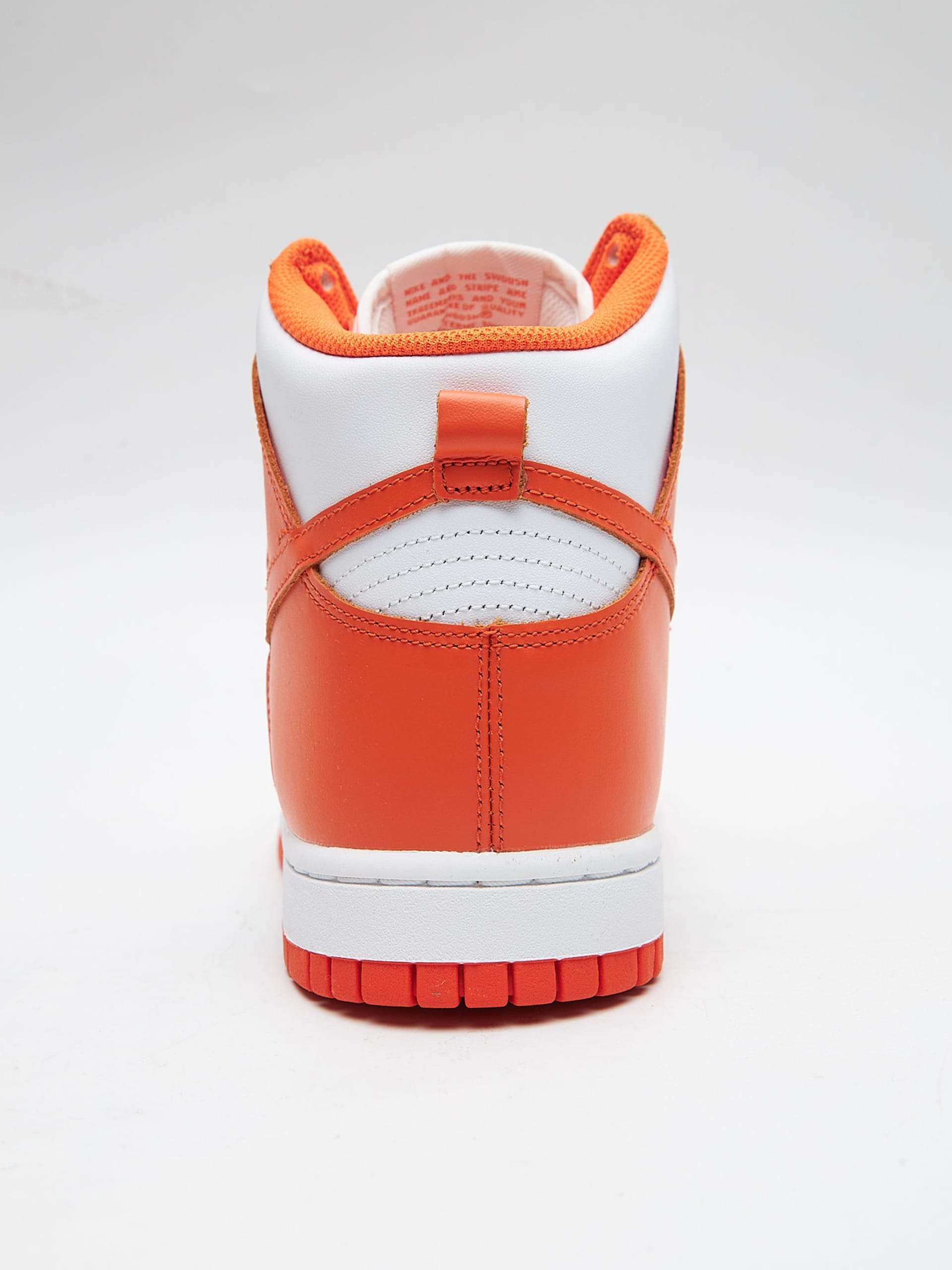 Nike dunk high outlet orange white