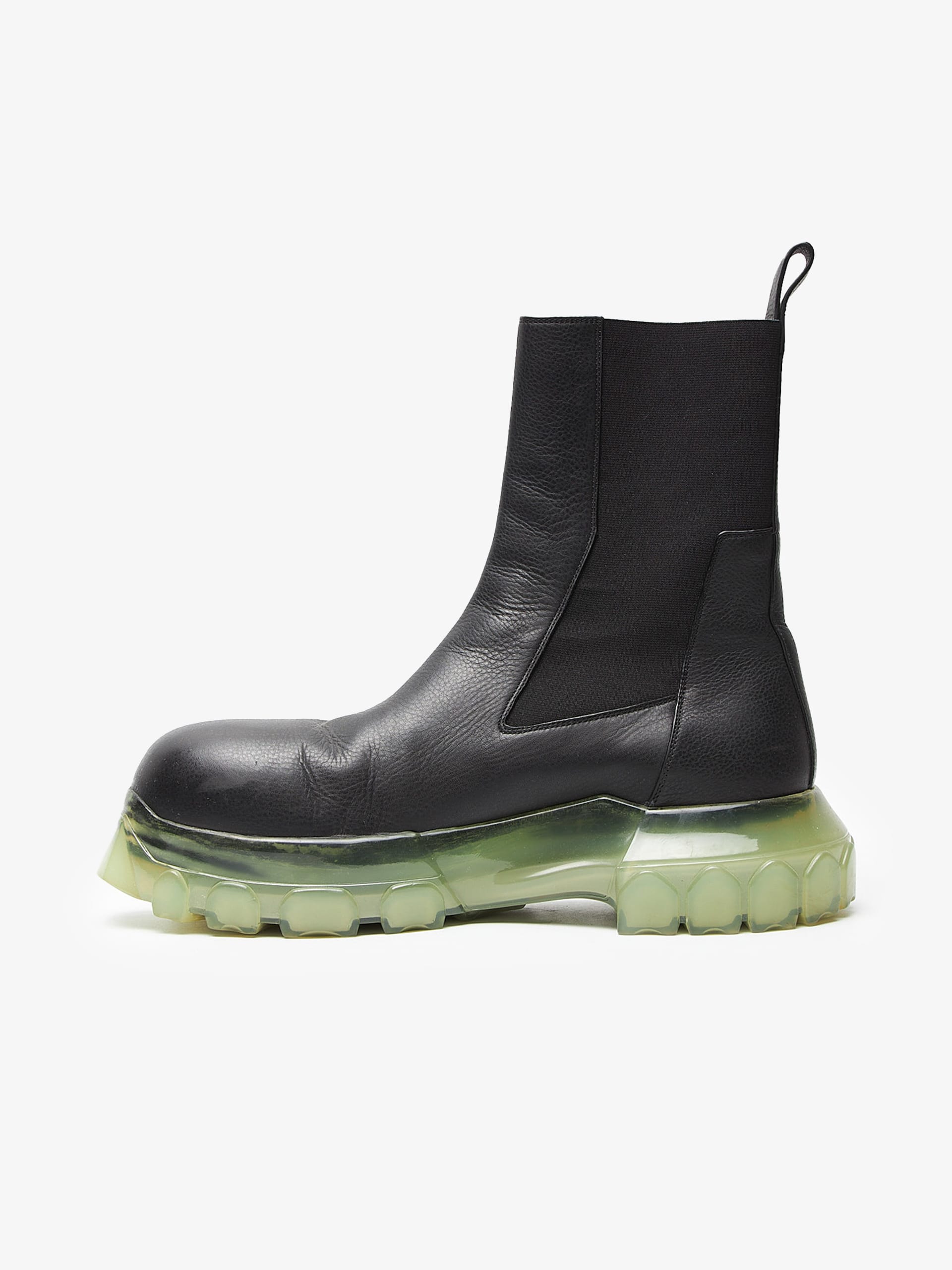 【Issei】RICK OWENS BOZO TRACTOR BEETLE Rick Owens Bozo Tractor Beetle Boots Release | Hypebeast