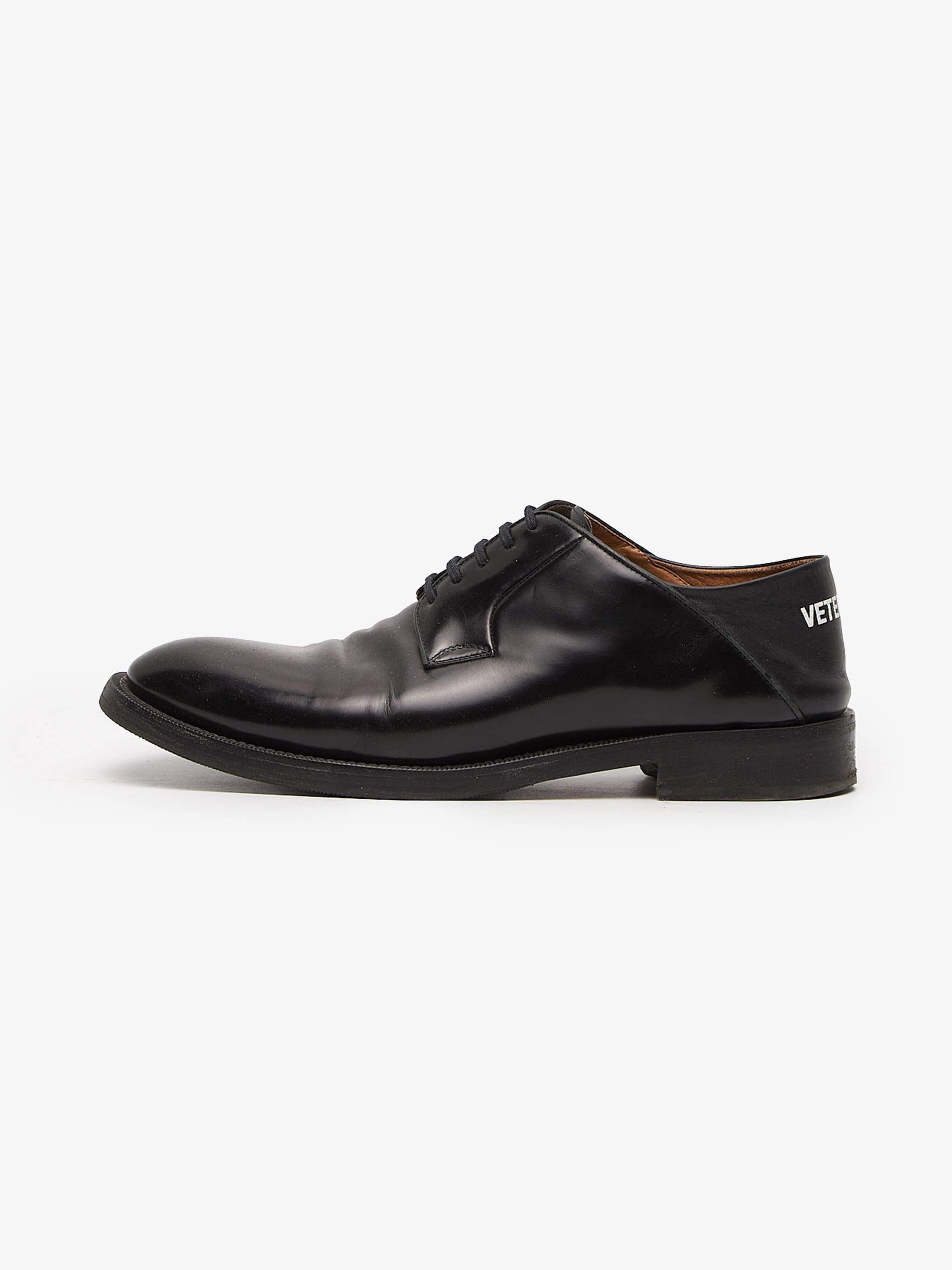 Vetements Black Back Logo Printed Leather Derby Shoes