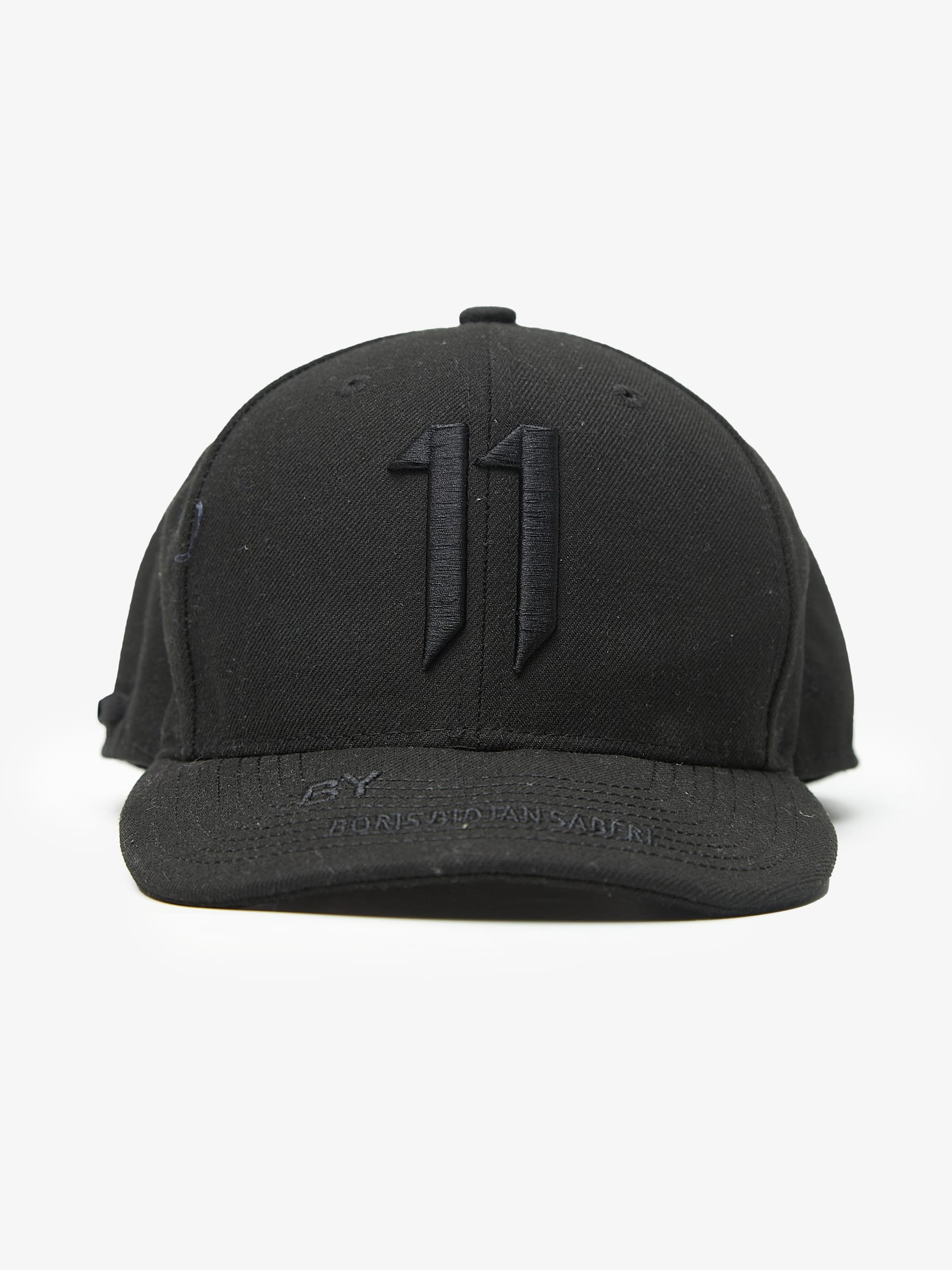 11 by Boris Bidjan Saberi カットソー 11 By Boris Bidjan Saberi Black Logo Embossed Polyester Cap