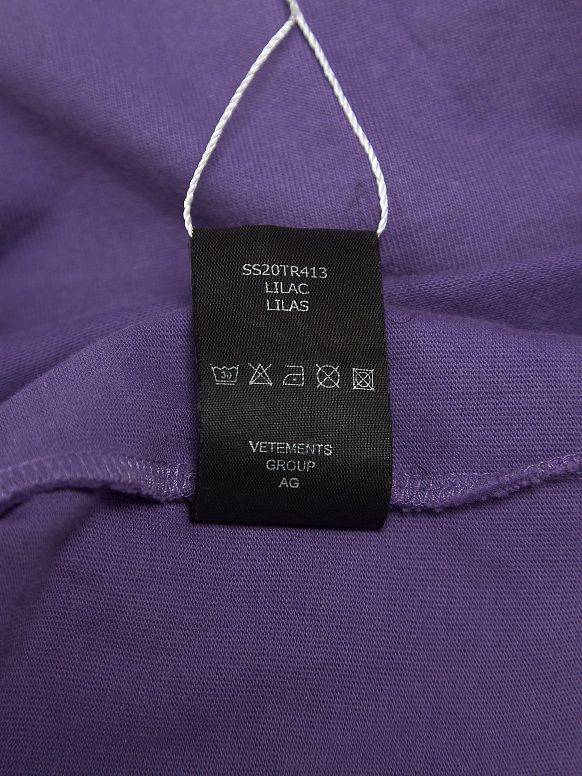 Vetement lilas sale