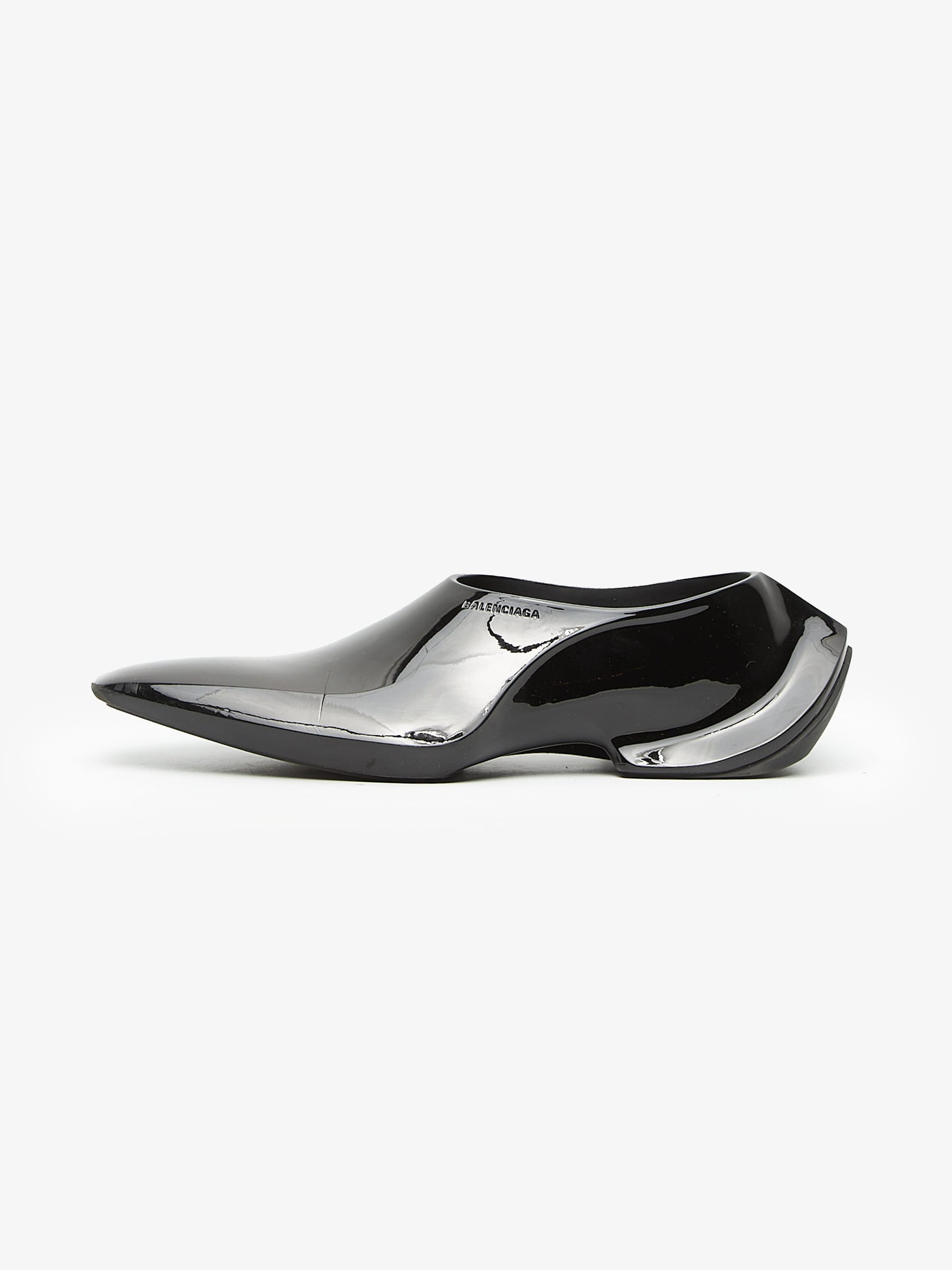 靴 Balenciaga space shoes shiny 42 Silver @balenciaga space shoe 🛸 Swipe to see the full