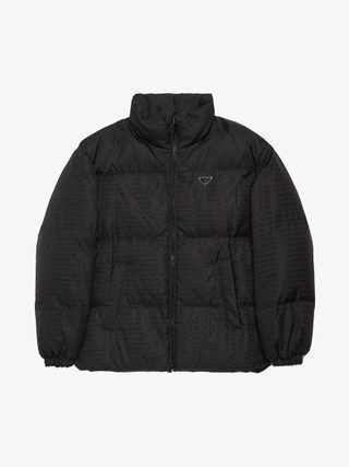 Burberry Black Color Striped Elongate Collar Zipped